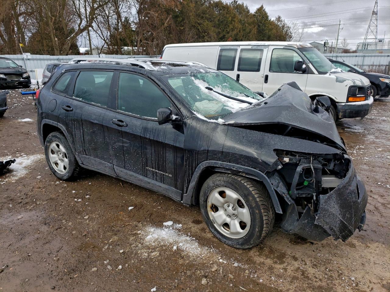 2016 Jeep Cherokee Sport - Image 4