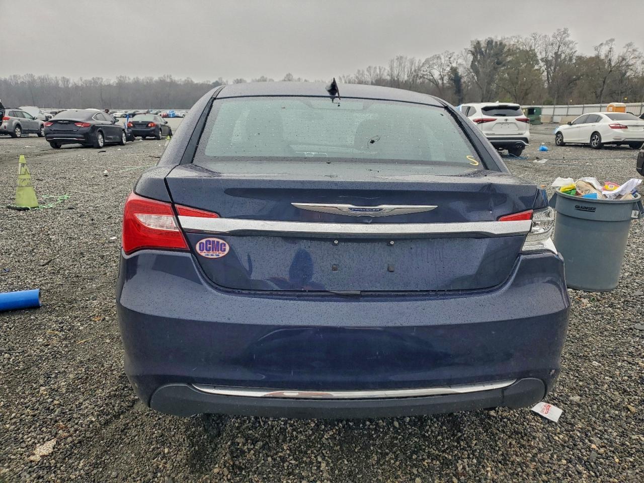 2014 Chrysler 200 Lx - Фото 6