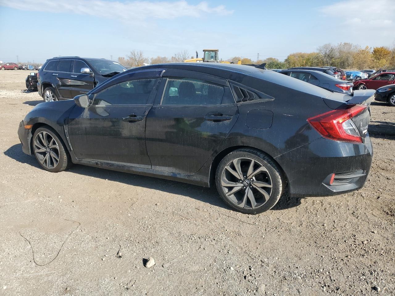 2019 Honda Civic Sport - Image 2