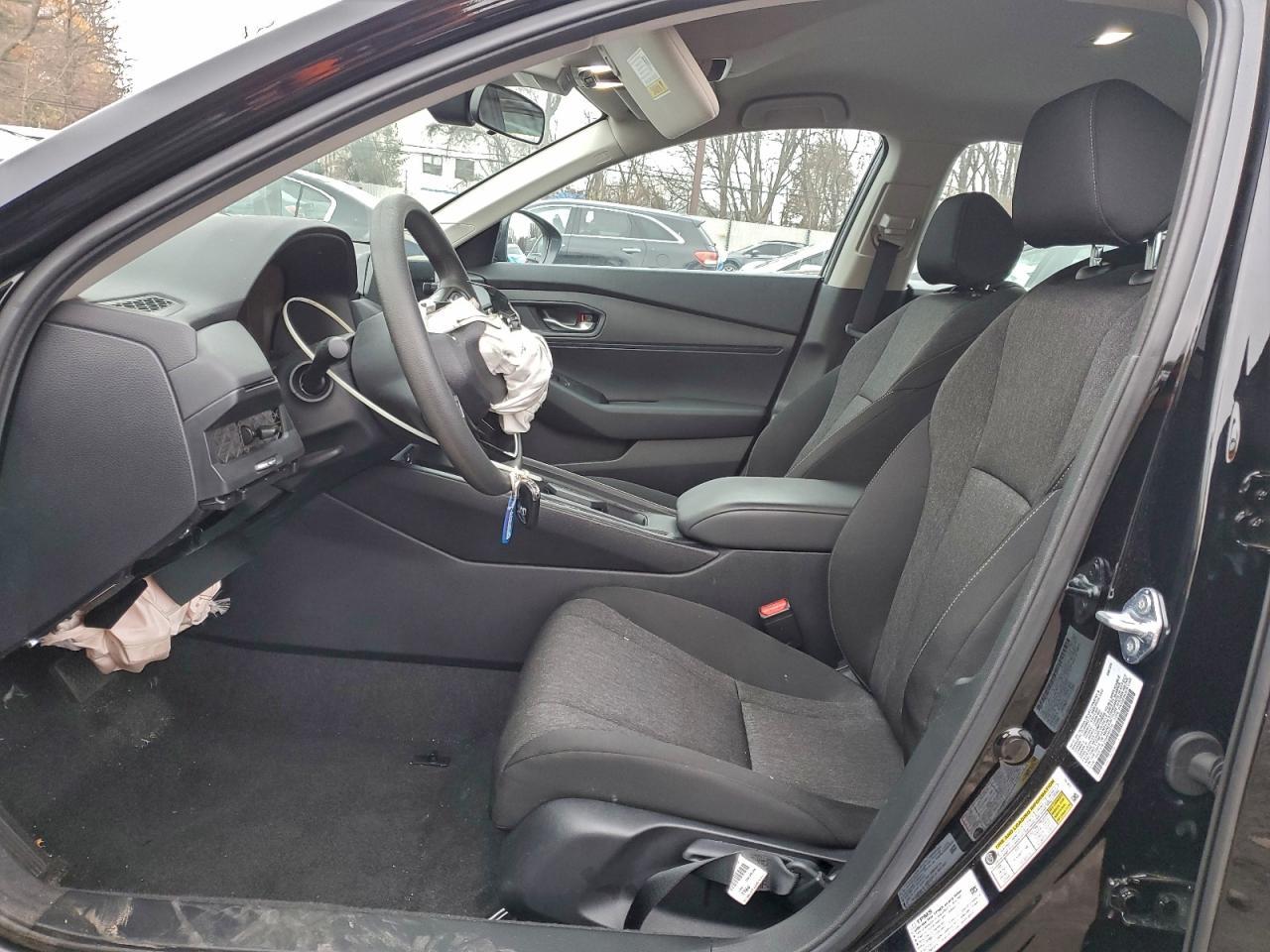 2025 Honda Accord Lx - Image 7