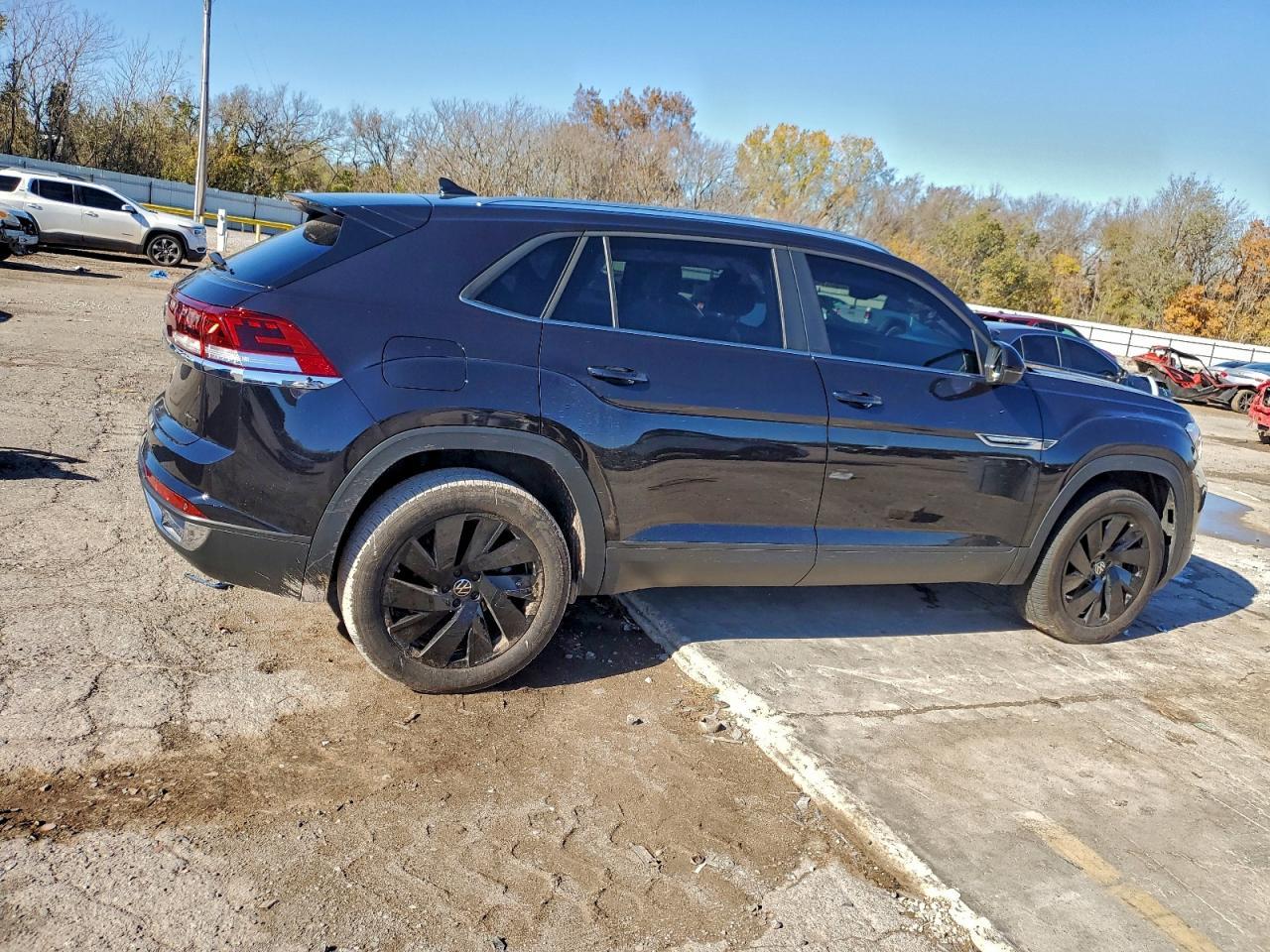 2025 Volkswagen Atlas Cross Sport Se - Фото 3
