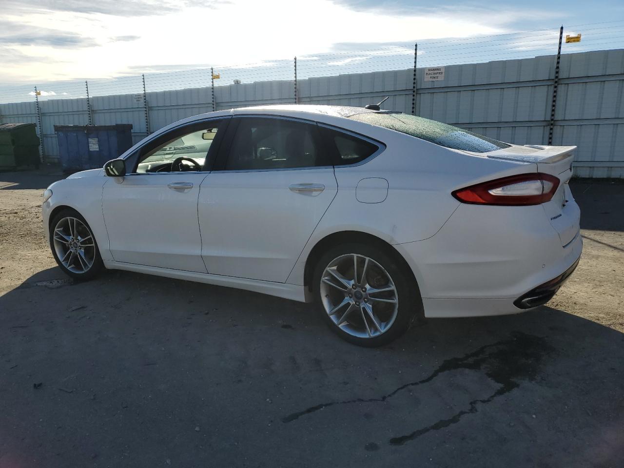 2014 Ford Fusion Titanium - Фото 2