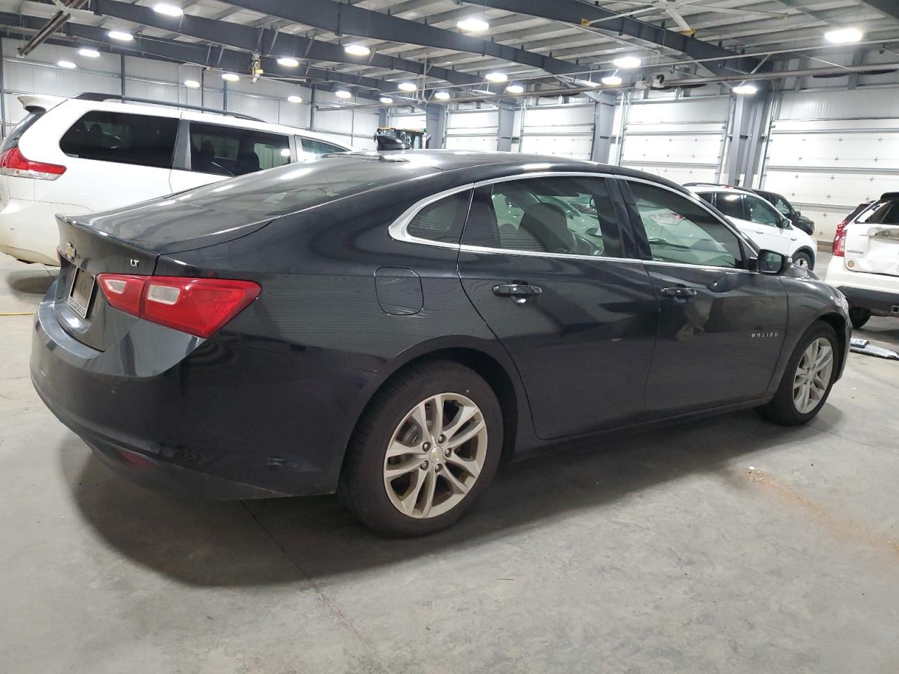 2016 Chevrolet Malibu Lt - Фото 3
