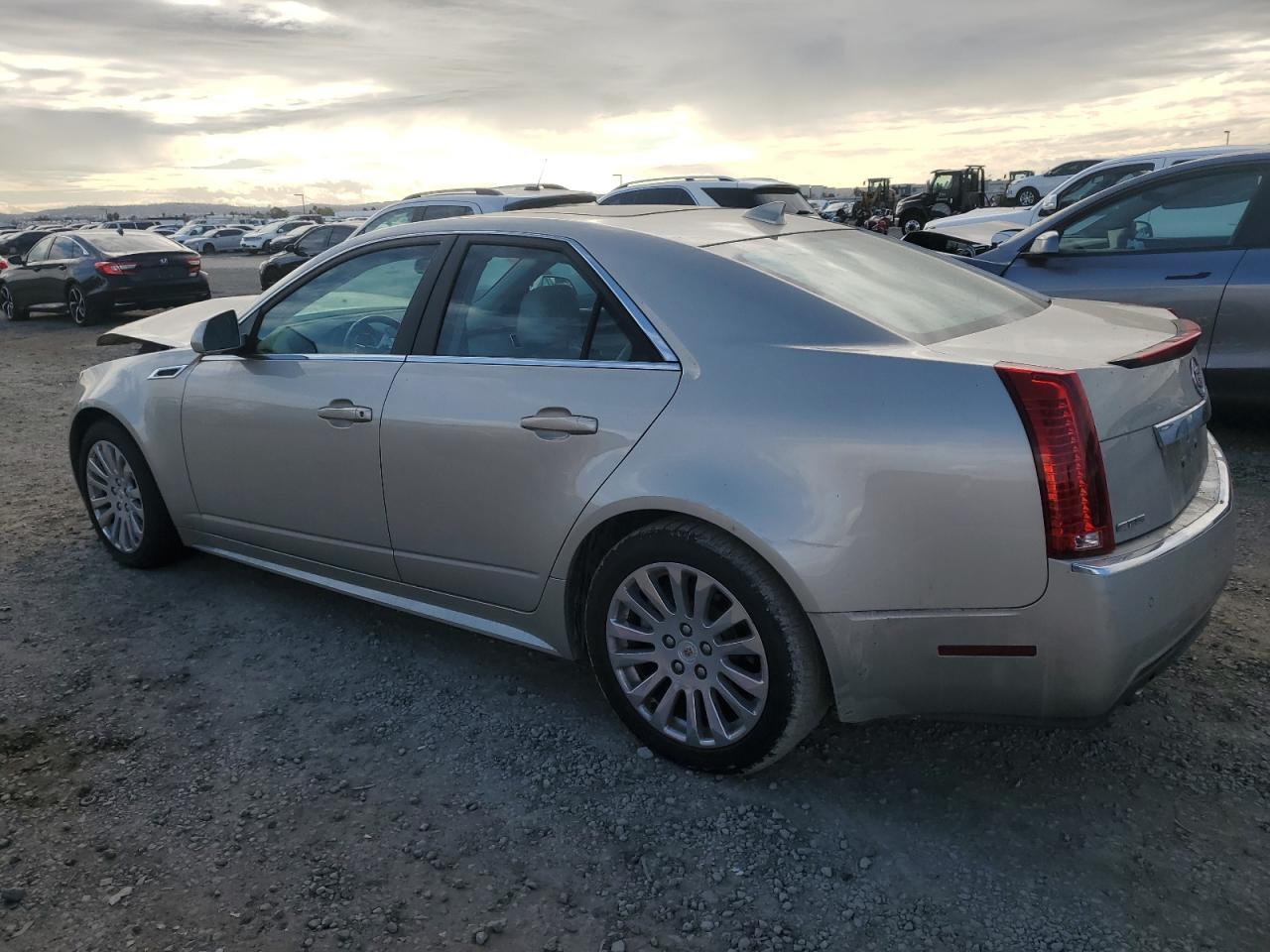 2013 Cadillac Cts Premium Collection - Image 2