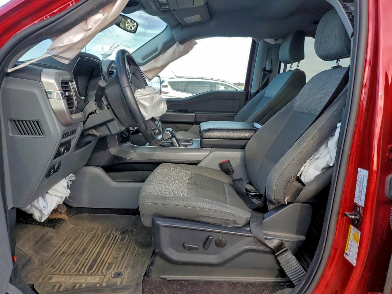 2022 Ford F150 Lightning Pro - Фото 7