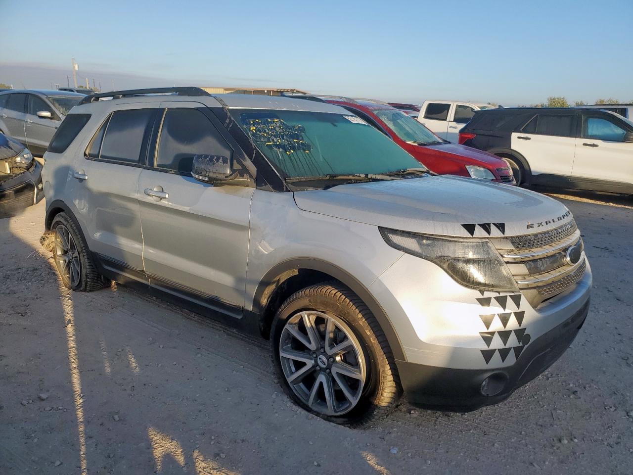 2015 Ford Explorer Xlt - Фото 4