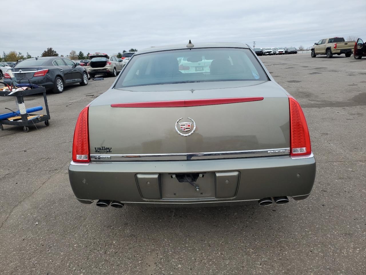 2011 Cadillac Dts Premium Collection - Фото 6