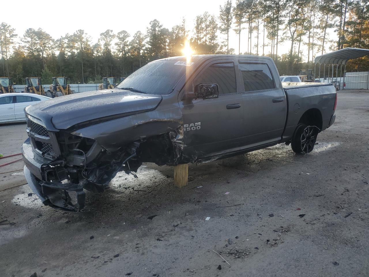 2016 Ram 1500 Slt