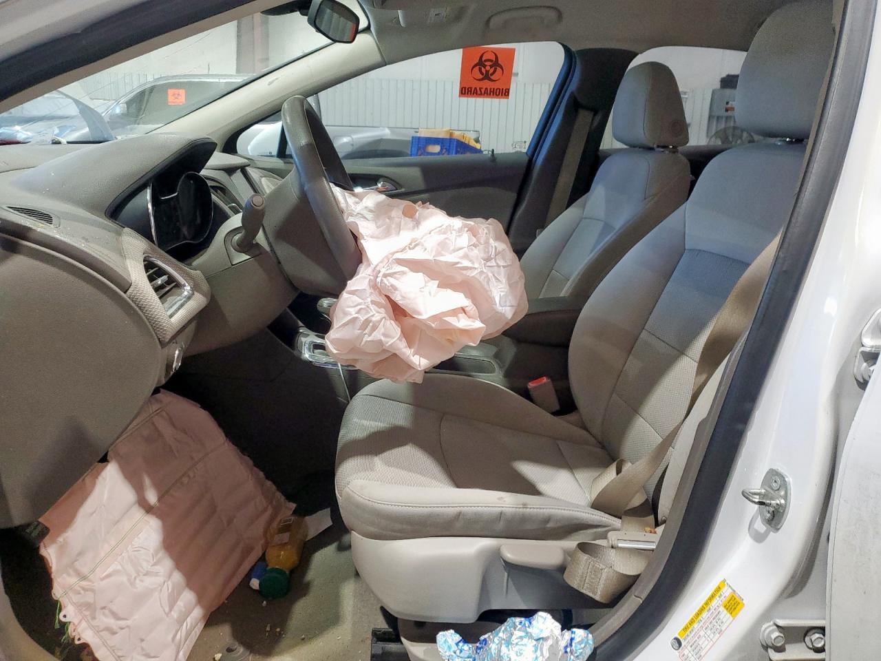 2018 Chevrolet Cruze Ls - Фото 7