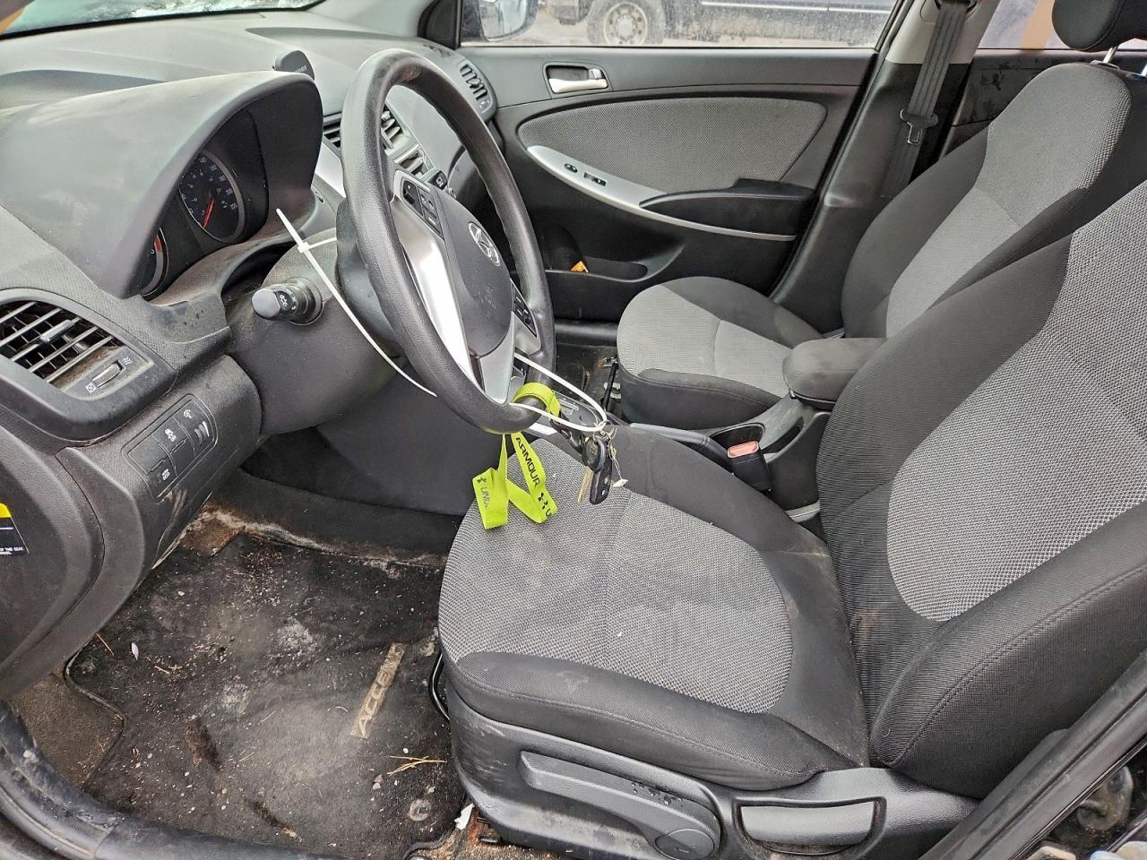 2013 Hyundai Accent Gls - Image 7