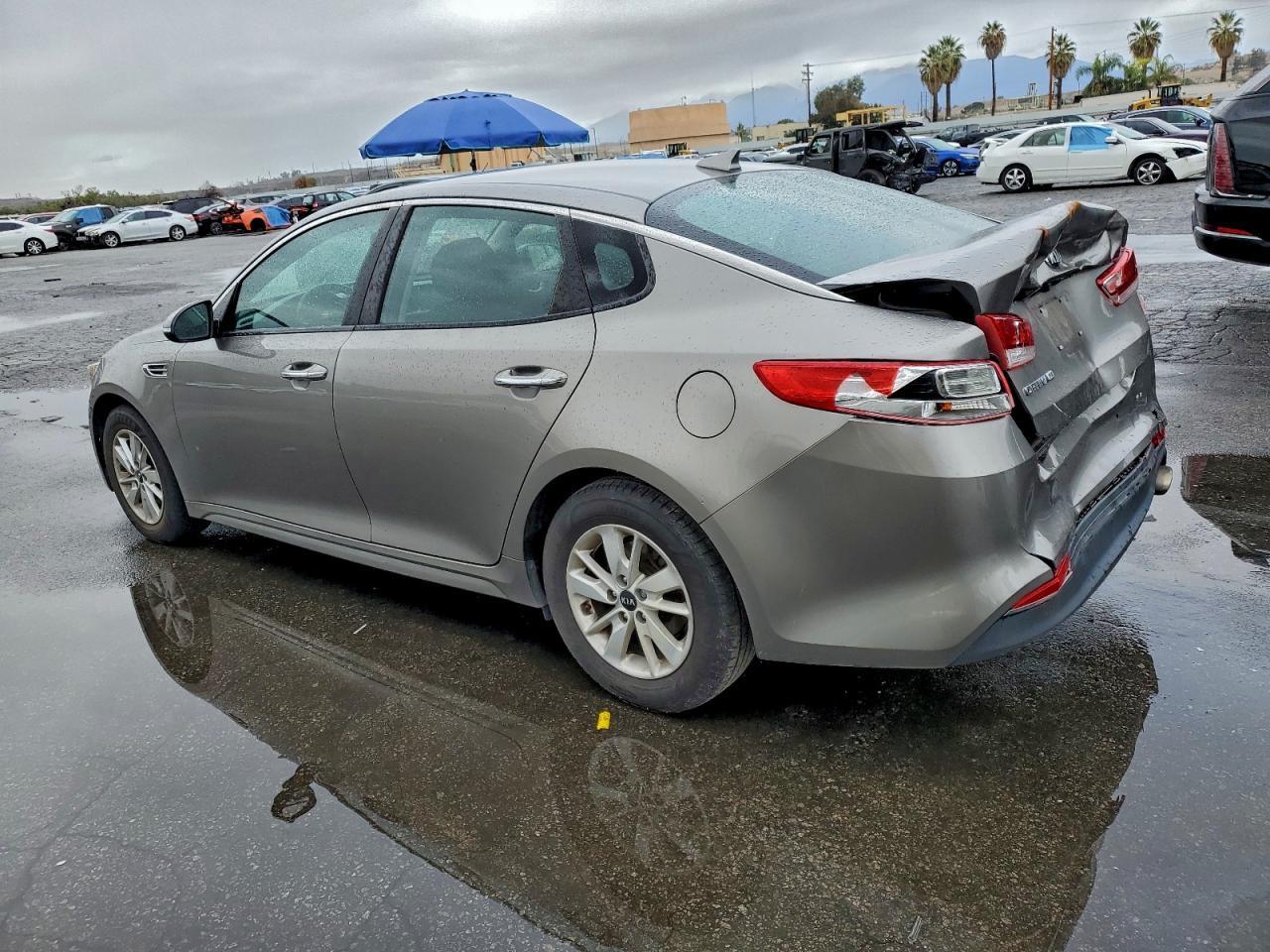 2018 Kia Optima Lx - Фото 2