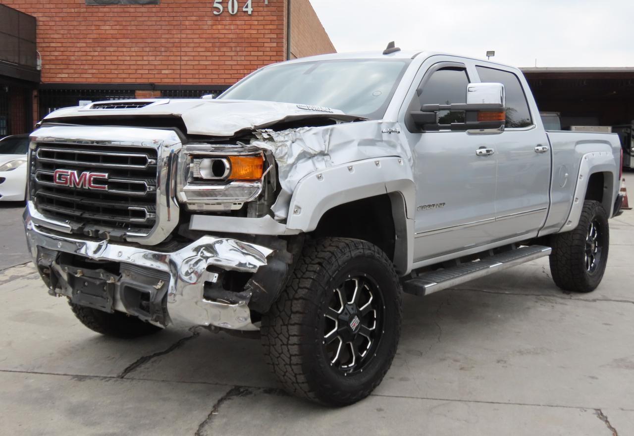 2017 GMC Sierra K2500 Slt - Фото 2