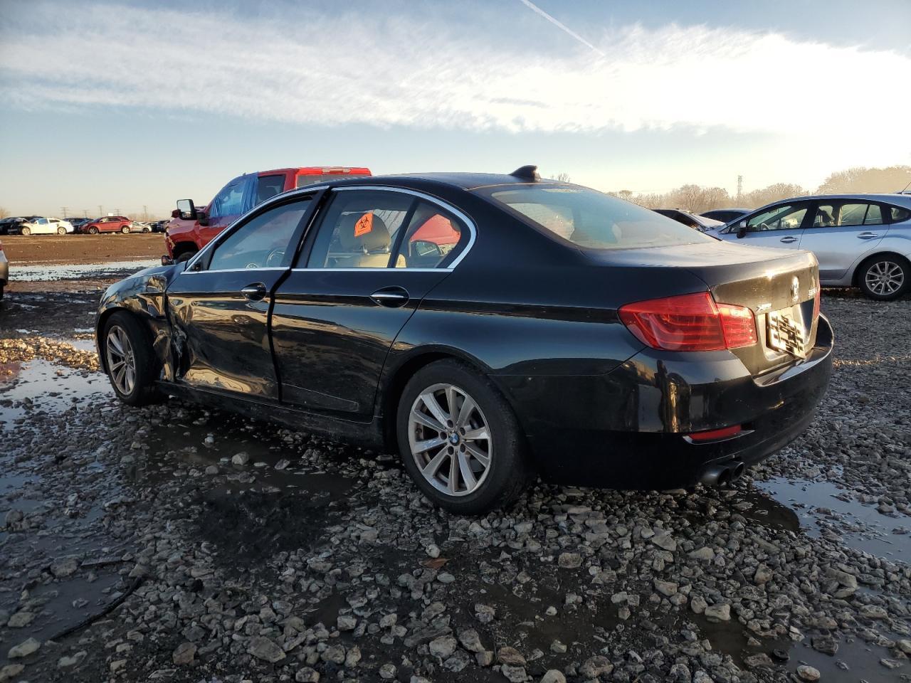 2016 BMW 528 Xi - Image 2
