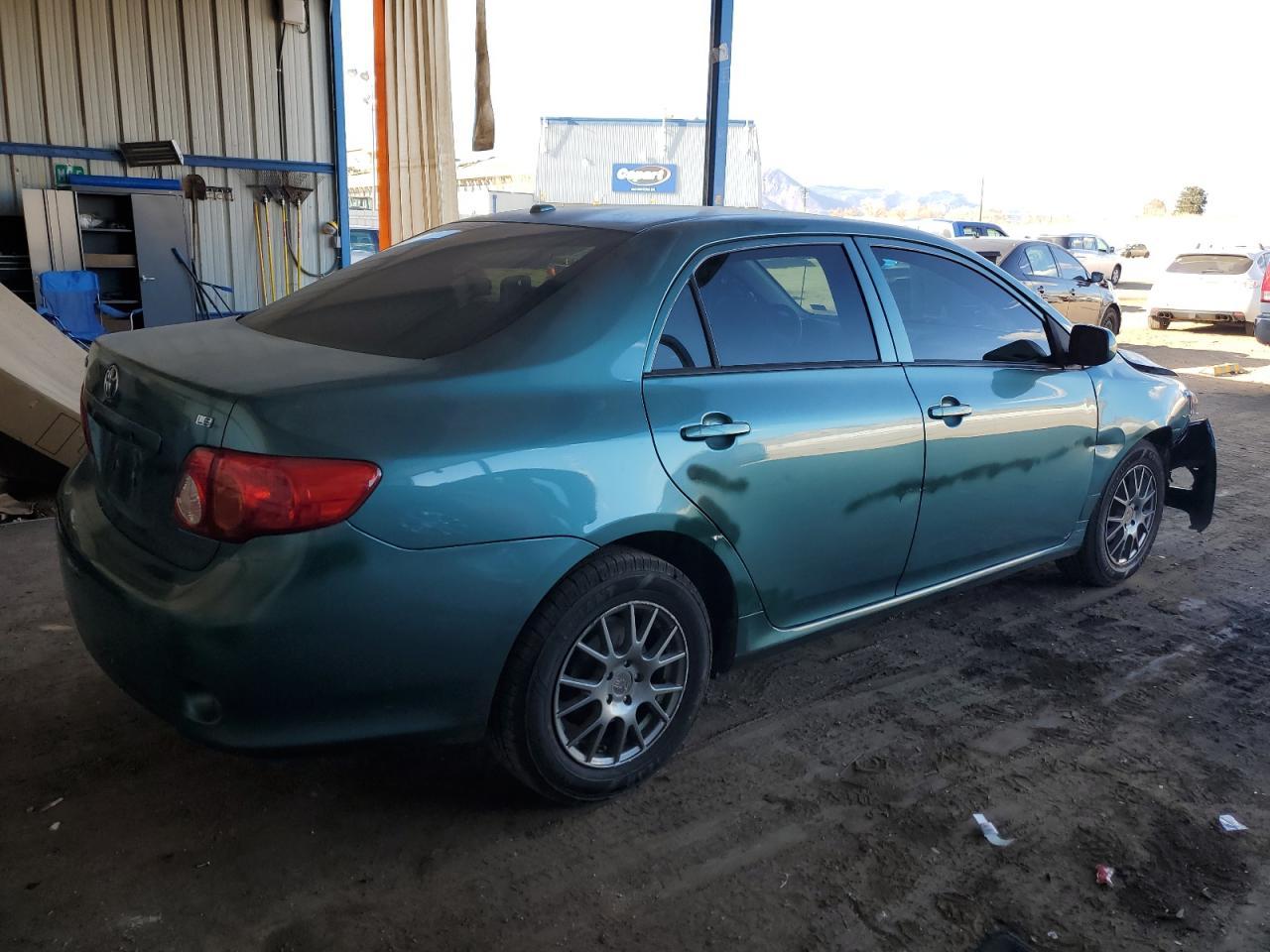 2009 Toyota Corolla Base - Фото 3