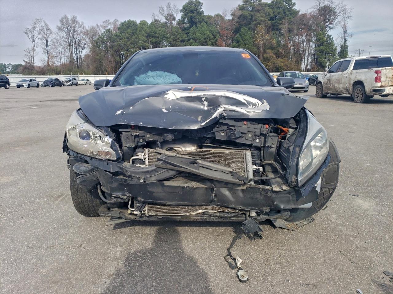 2014 Chevrolet Malibu Ls - Image 5