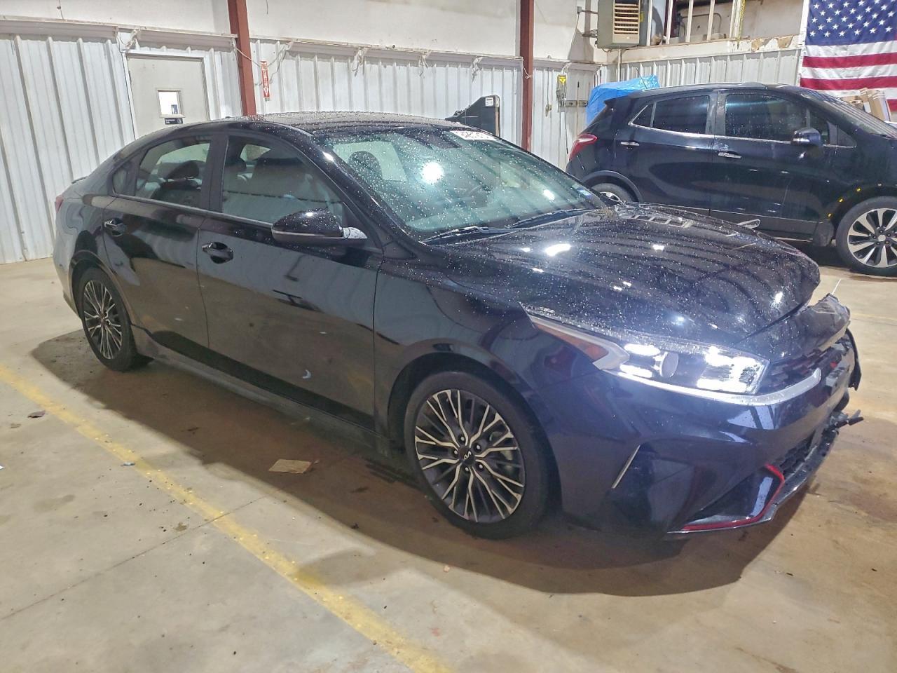 2023 Kia Forte Gt Line - Фото 4