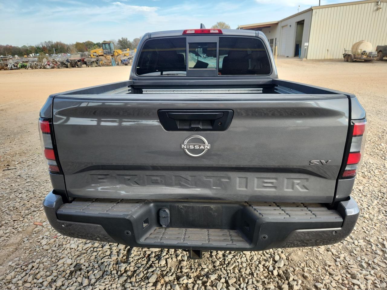 2022 Nissan Frontier S - Фото 6