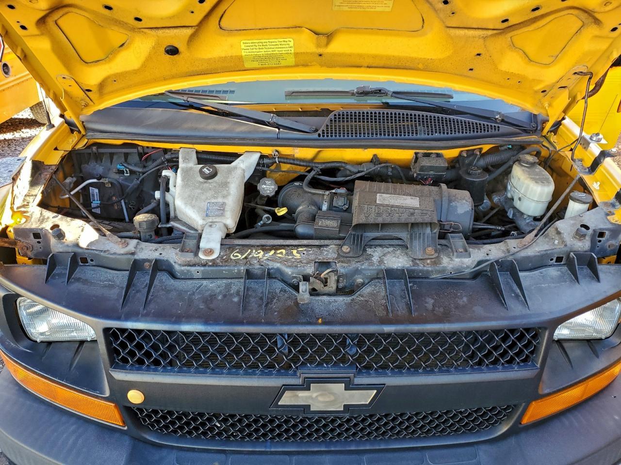 2016 Chevrolet Express School Bus - Фото 7