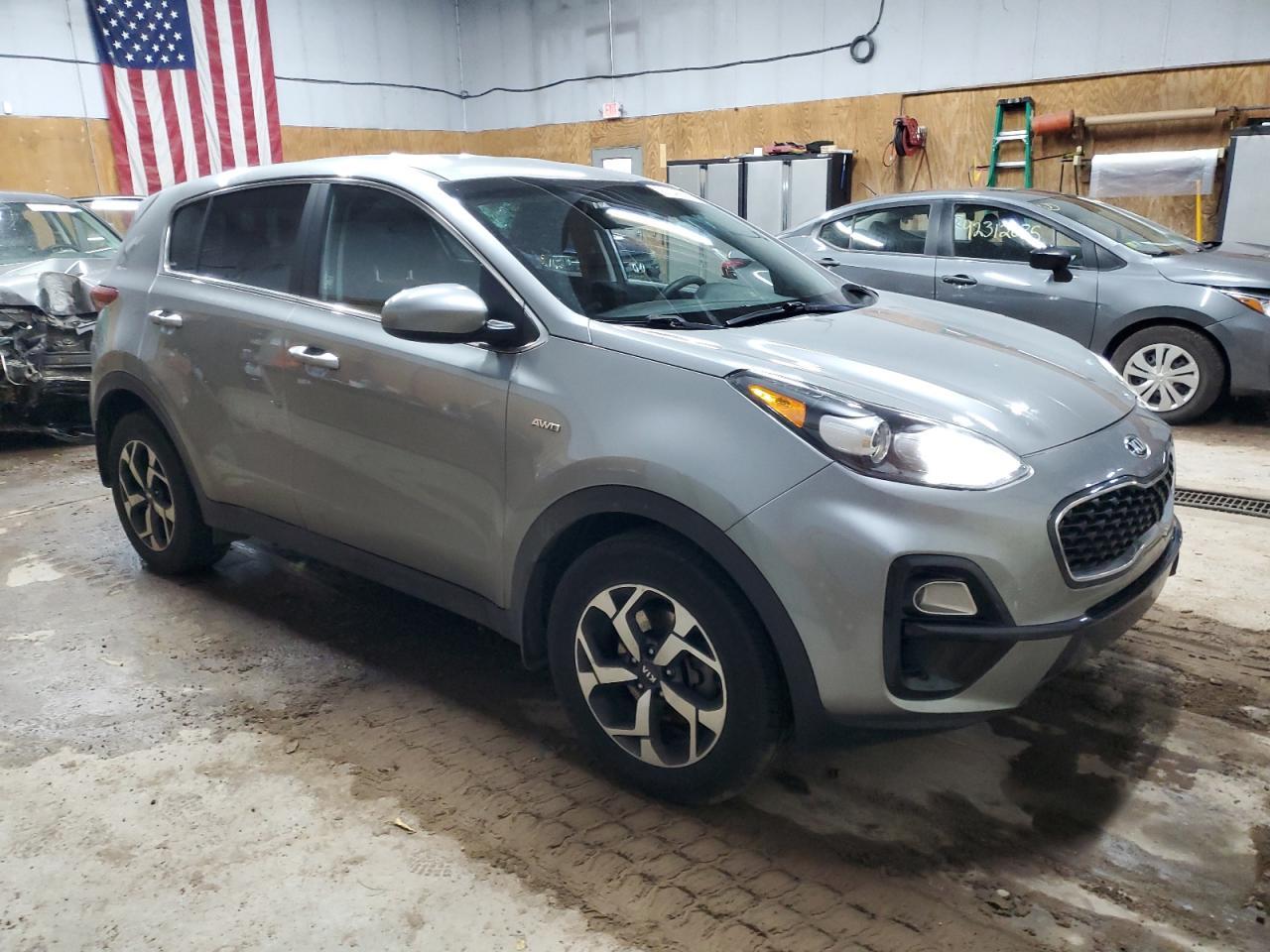 2022 Kia Sportage Lx - Image 4