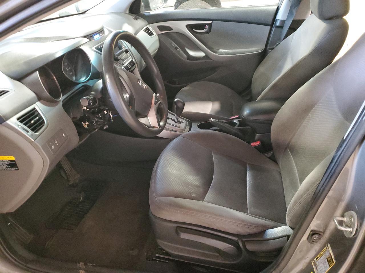 2013 Hyundai Elantra Gls - Фото 7