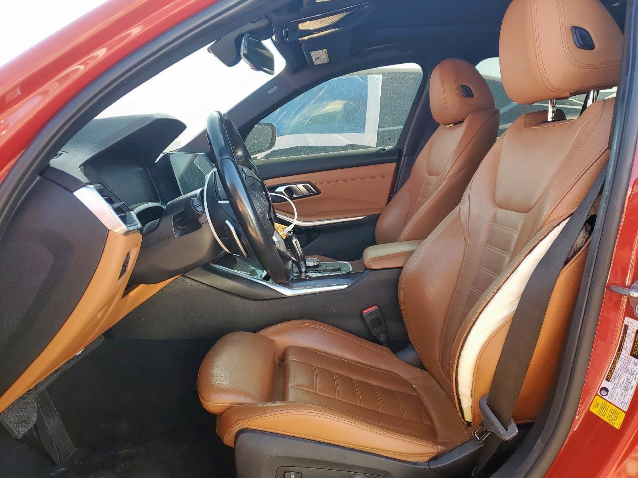 2021 BMW 330I - Фото 7