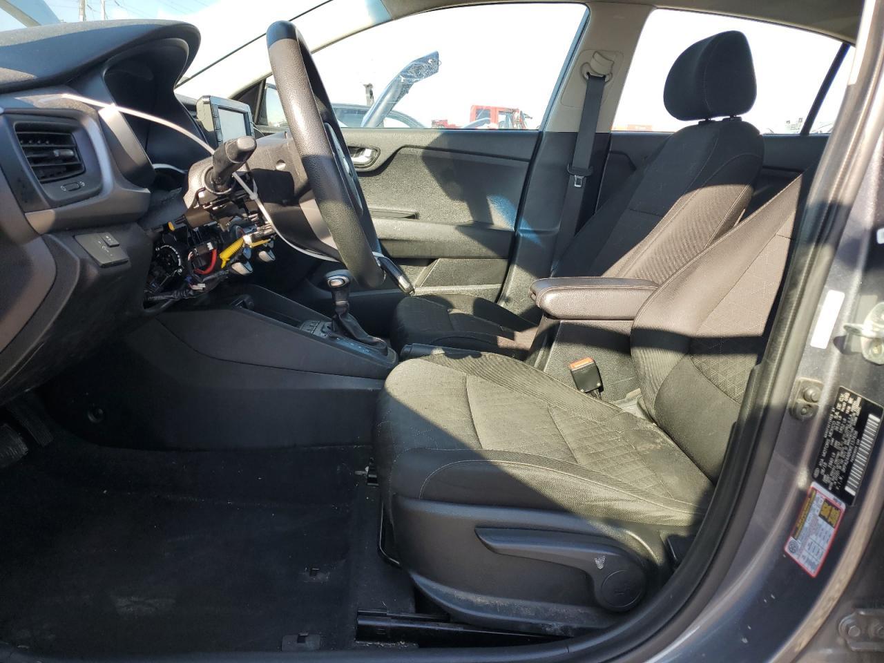 2019 Kia Rio S - Фото 7