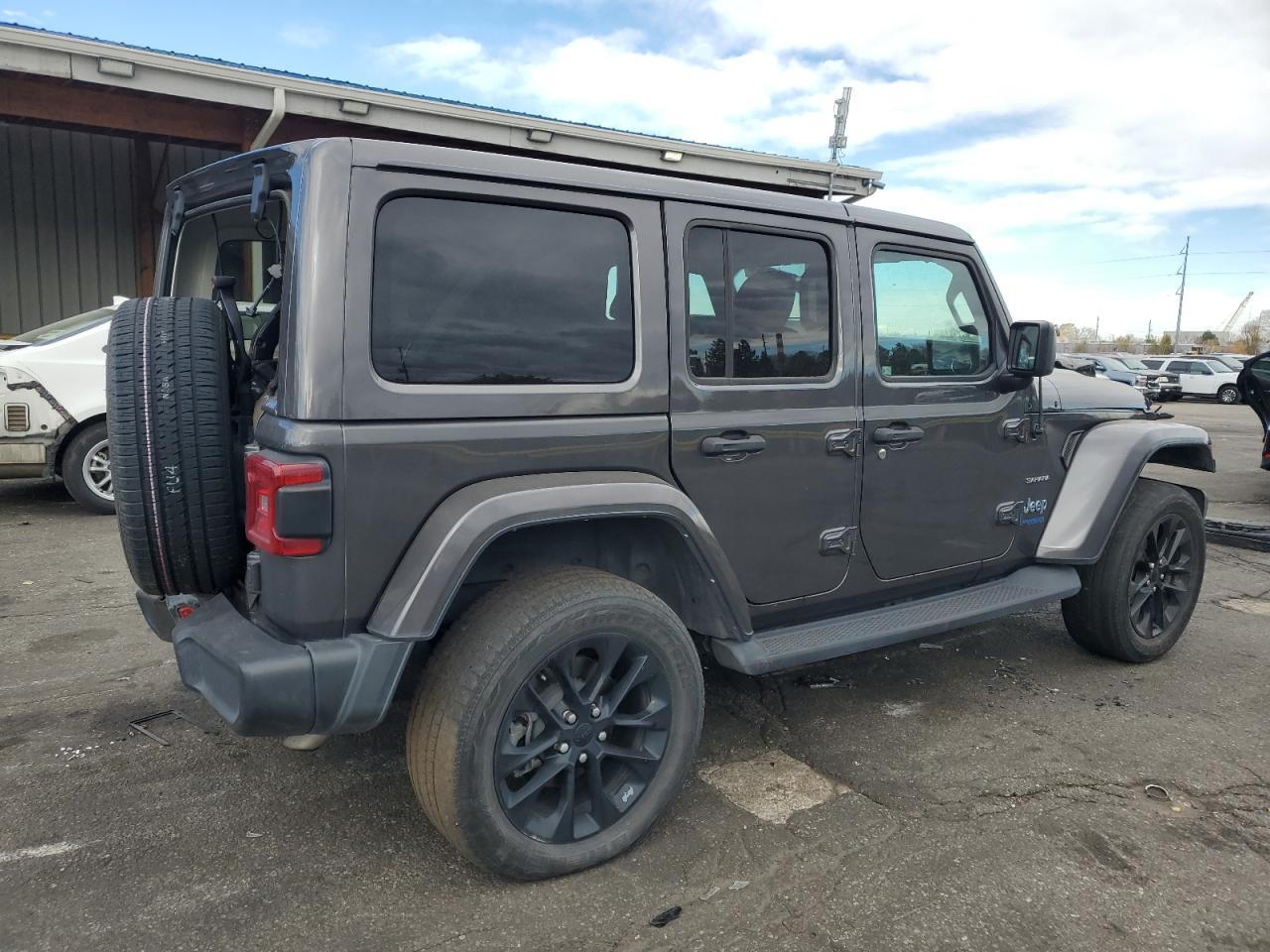 2021 Jeep Wrangler Unlimited Sahara 4Xe - Фото 3