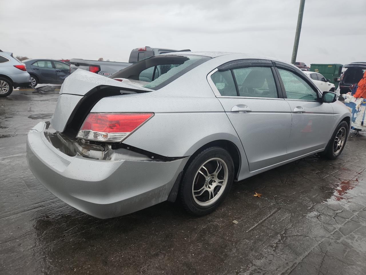 2009 Honda Accord Lx - Image 3