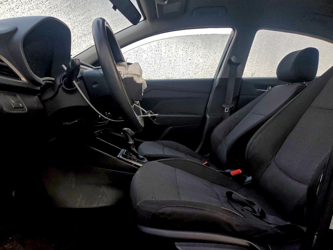 2020 Hyundai Accent Se - Фото 7
