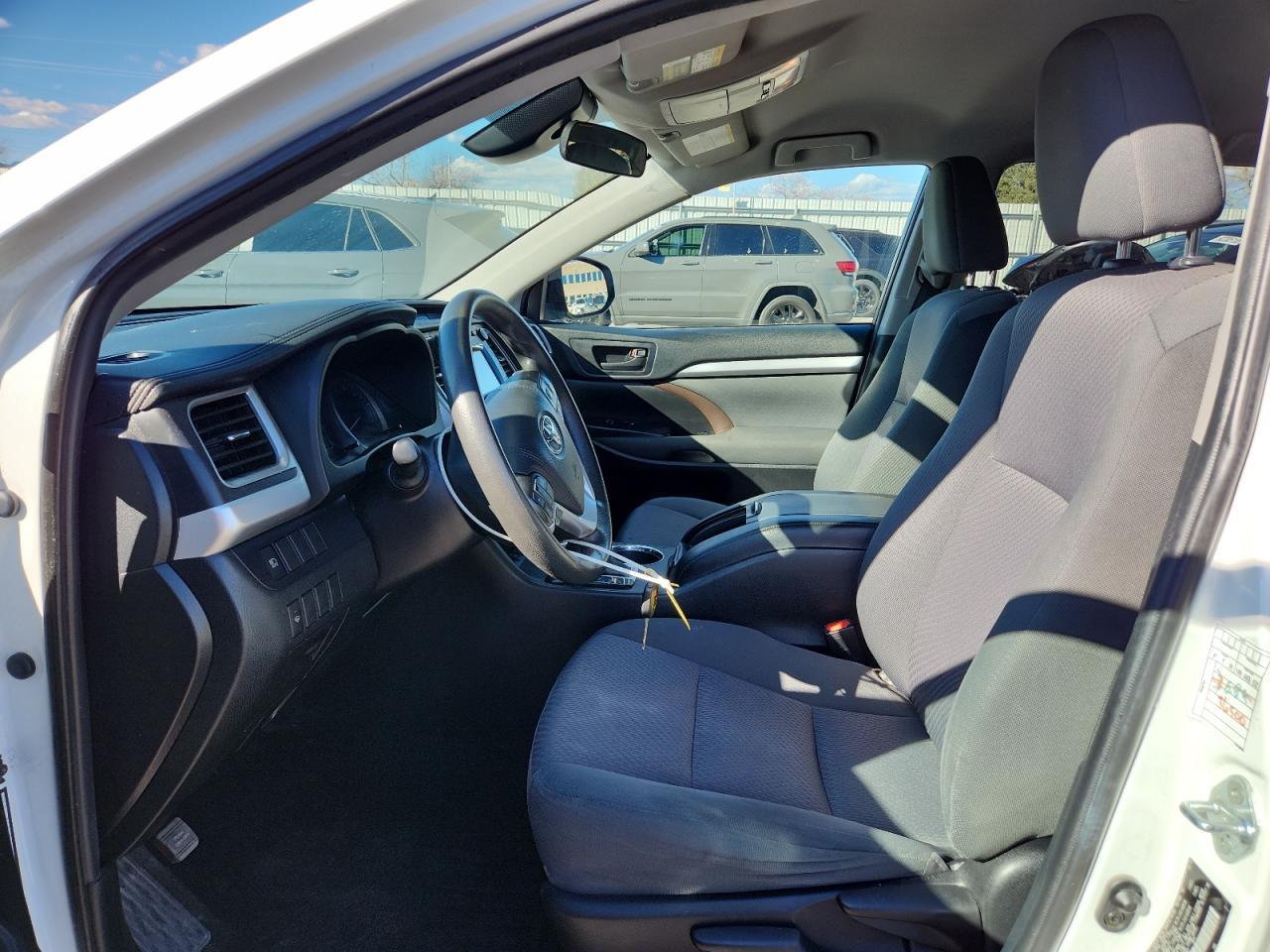 2019 Toyota Highlander Le - Фото 7