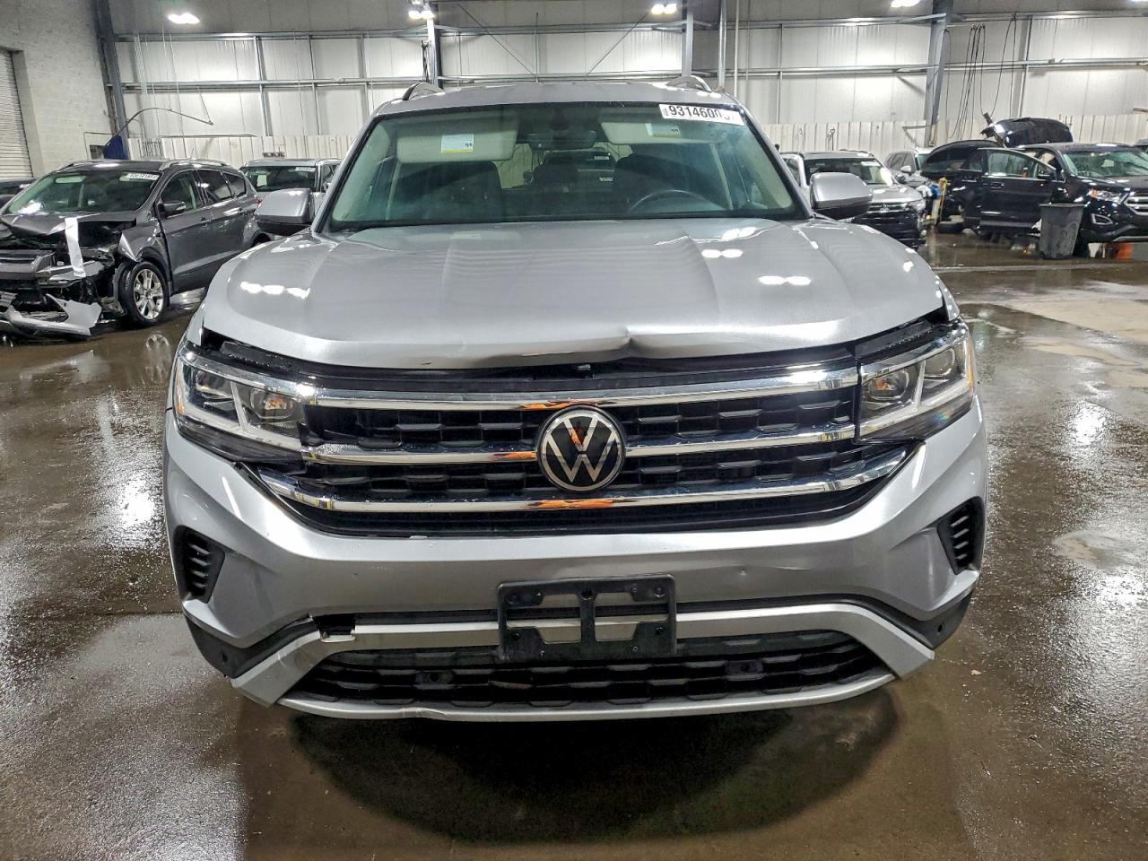2022 Volkswagen Atlas Se - Image 5
