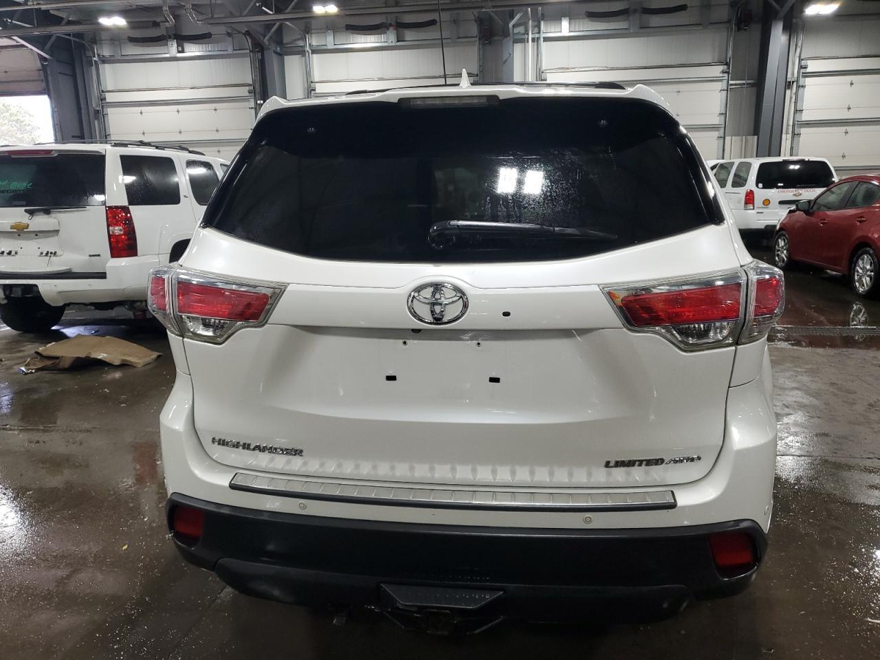 2016 Toyota Highlander Limited - Фото 6