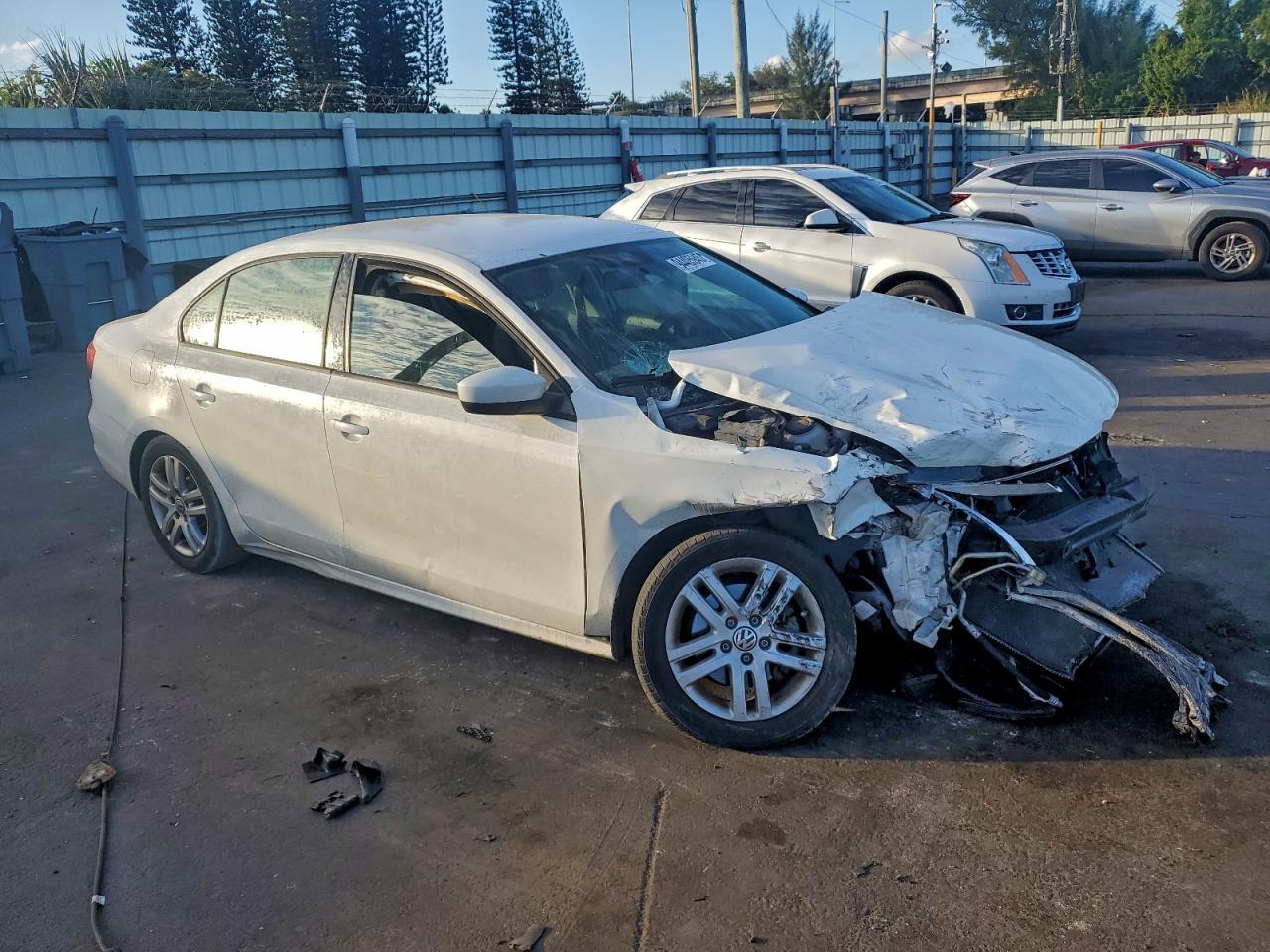 2018 Volkswagen Jetta S - Image 4