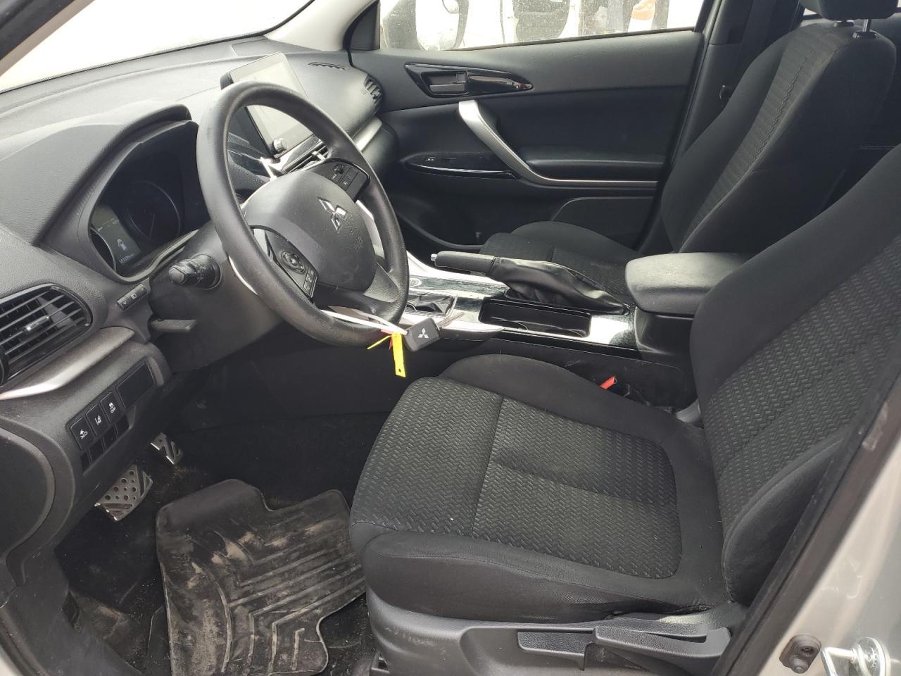 2022 Mitsubishi Eclipse Cross Le - Image 7
