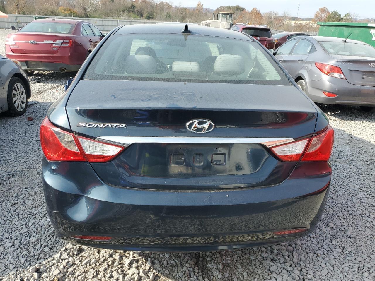 2011 Hyundai Sonata Gls - Image 6