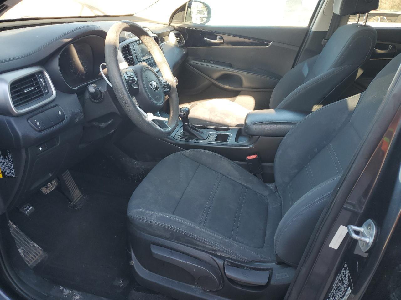 2017 Kia Sorento Lx - Image 7