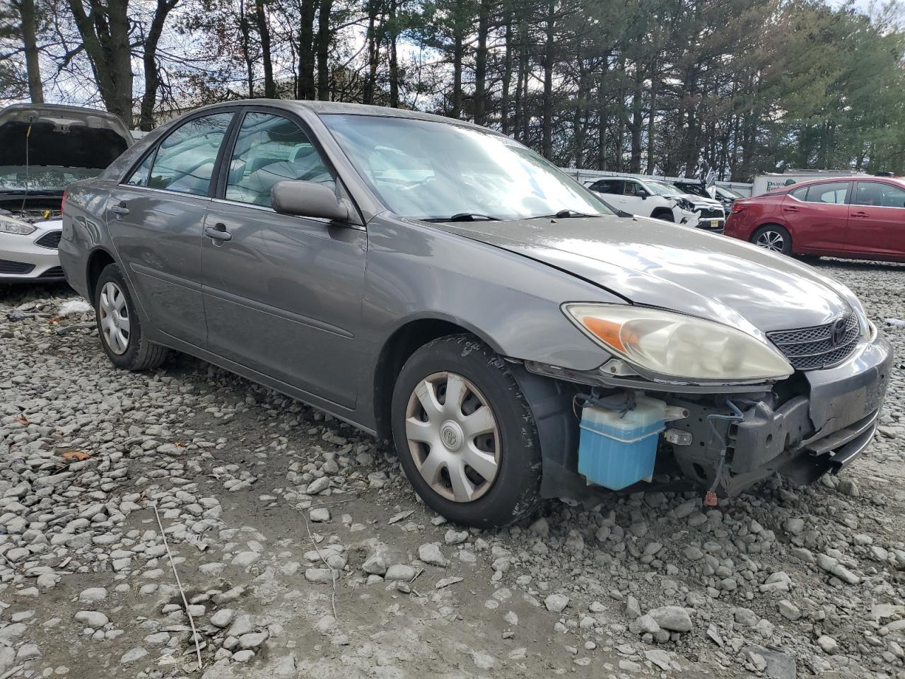 2002 Toyota Camry Le - Фото 4