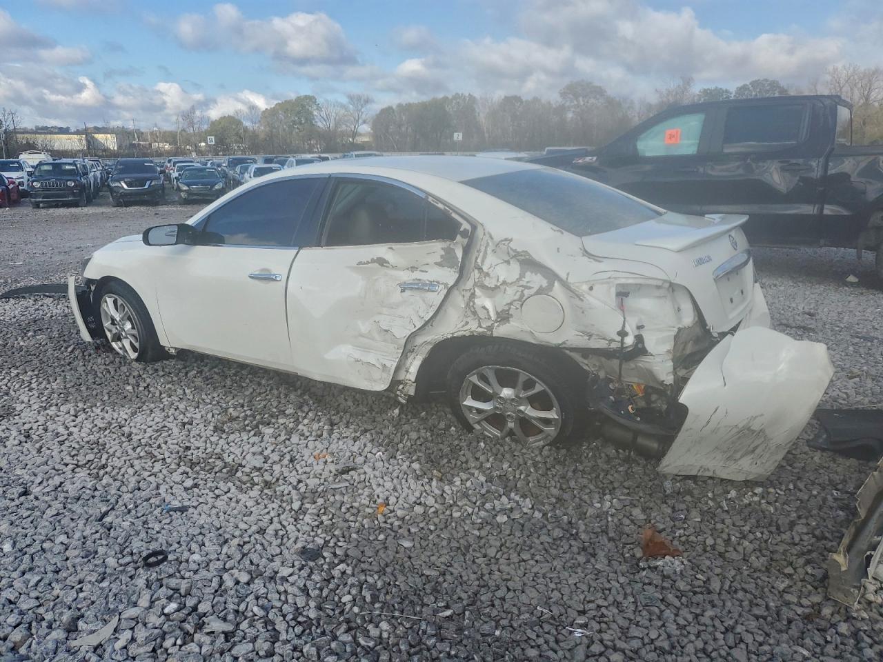 2012 Nissan Maxima 3.5 S - Фото 2