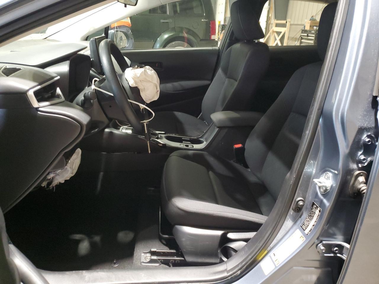 2025 Toyota Corolla Le - Фото 7