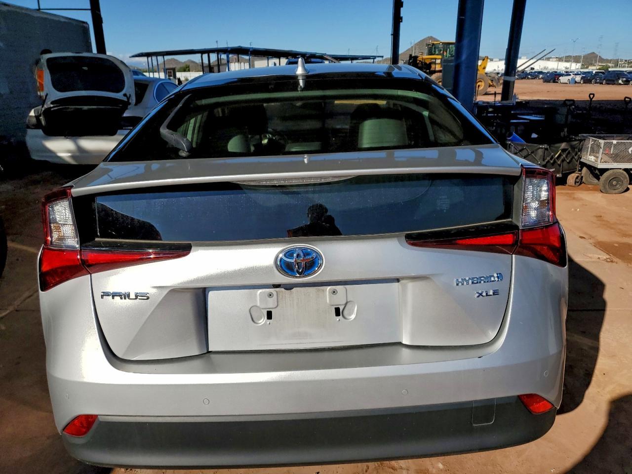 2022 Toyota Prius Night Shade - Image 6