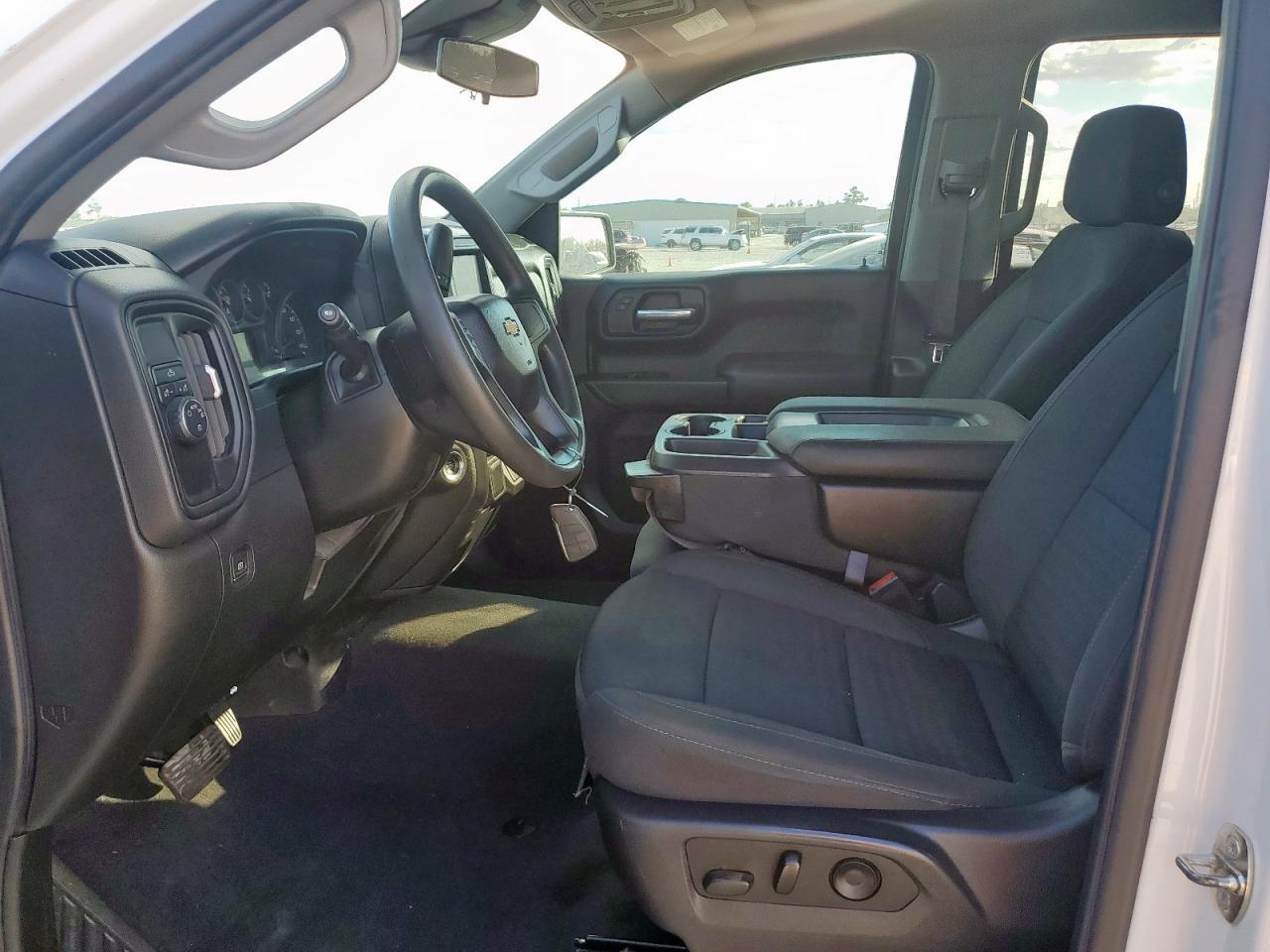 2023 Chevrolet Silverado C1500 Custom - Image 7