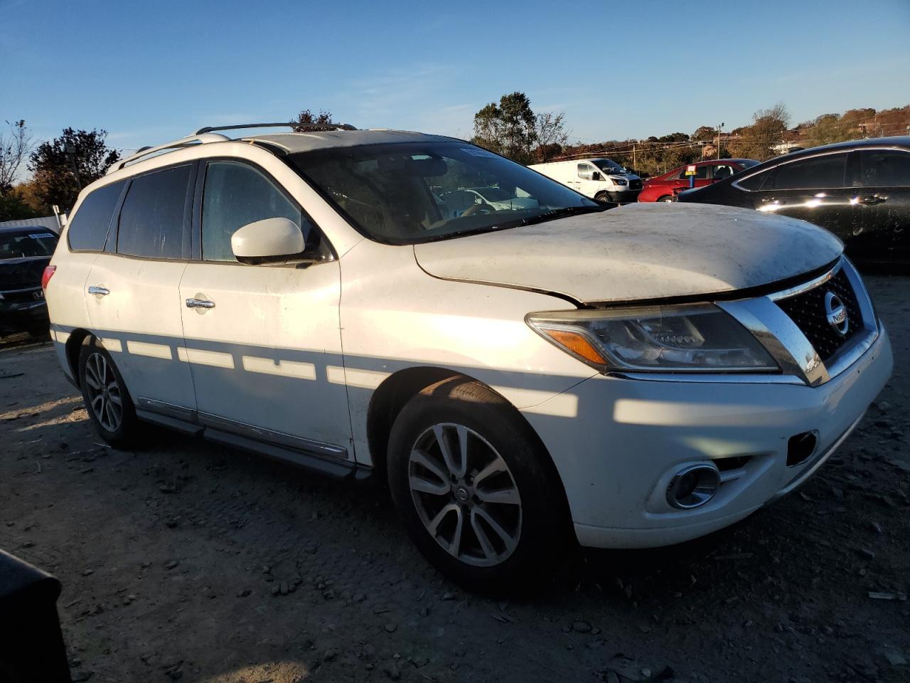2015 Nissan Pathfinder S - Фото 4