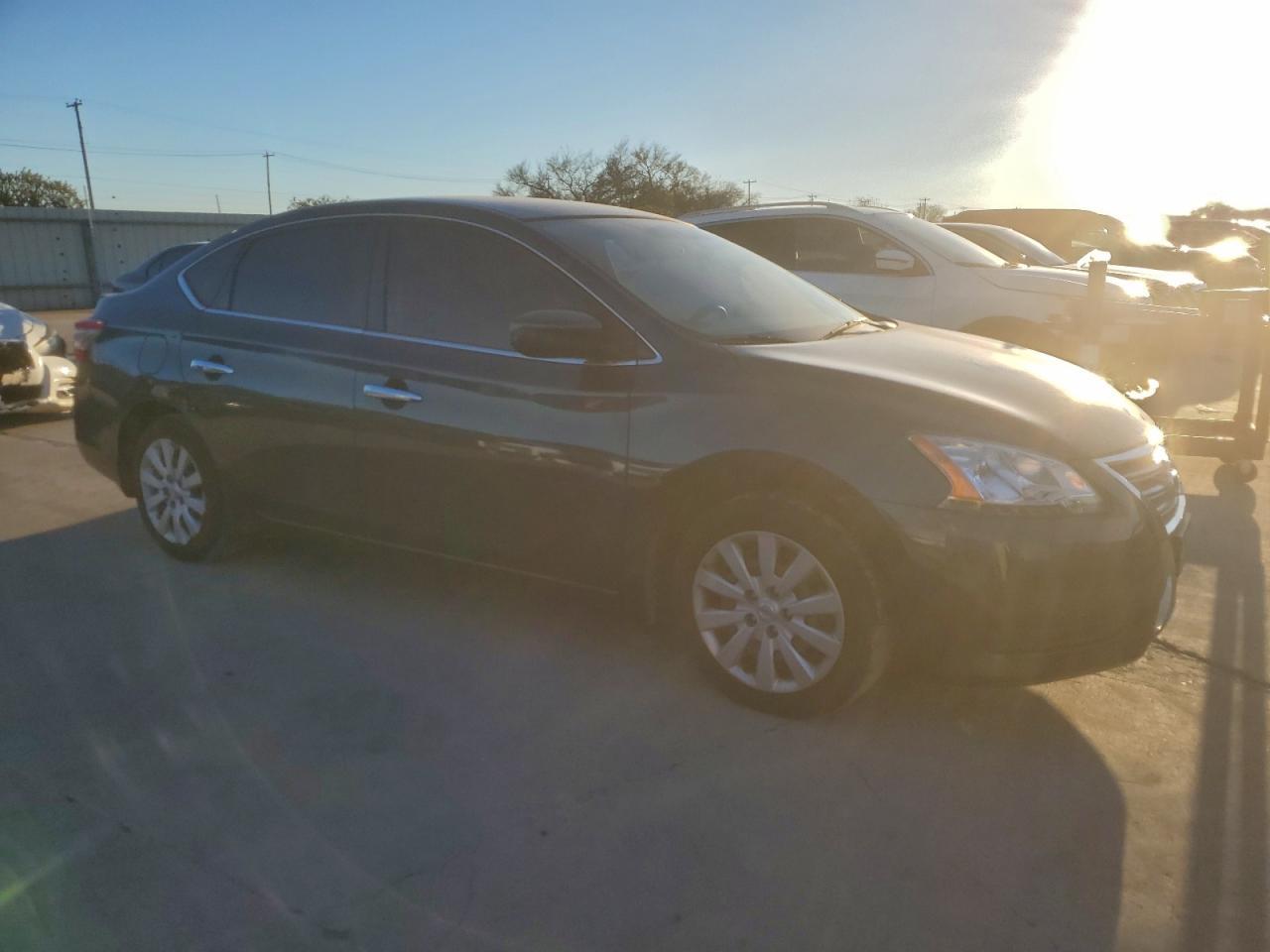 2013 Nissan Sentra S - Фото 4