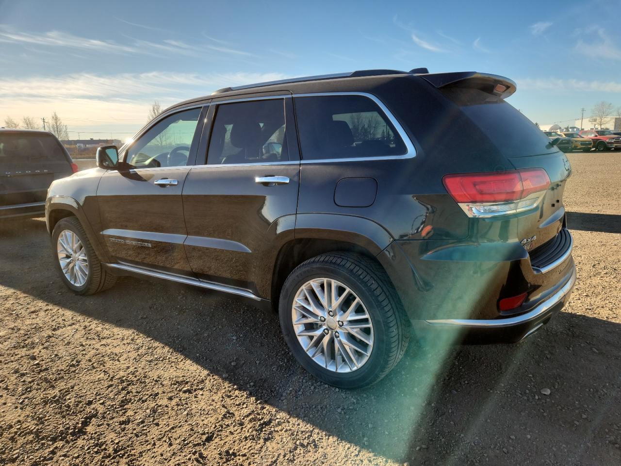 2017 Jeep Grand Cherokee Summit - Фото 2