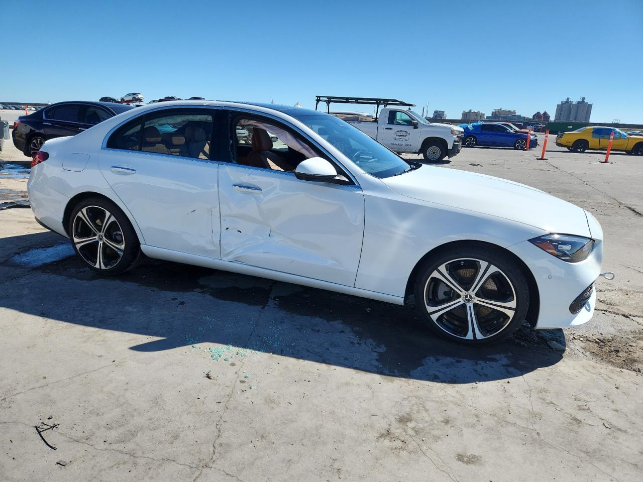 2023 Mercedes-Benz C 300 - Image 4