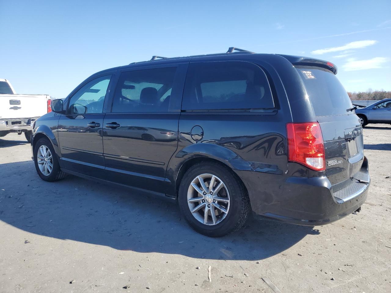 2016 Dodge Grand Caravan Sxt - Фото 2