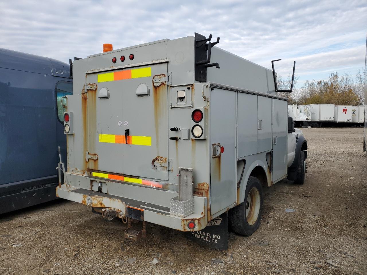 2008 Ford F450 Super Duty - Фото 3