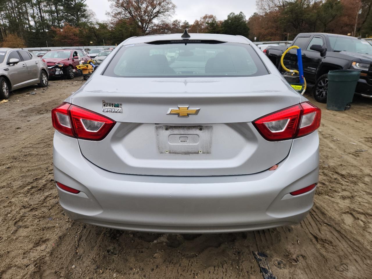 2019 Chevrolet Cruze Ls - Image 6