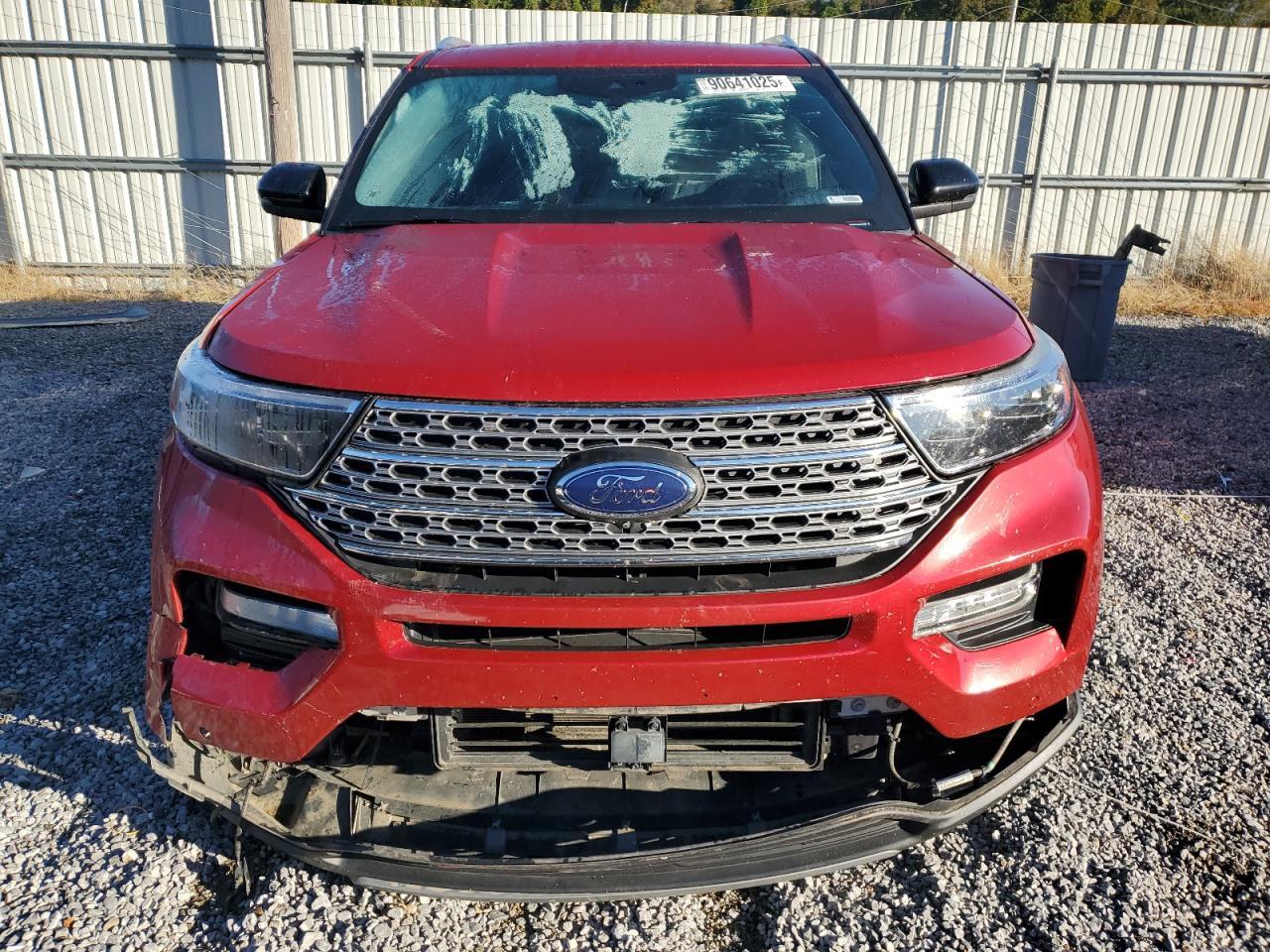 2021 Ford Explorer Limited - Image 5