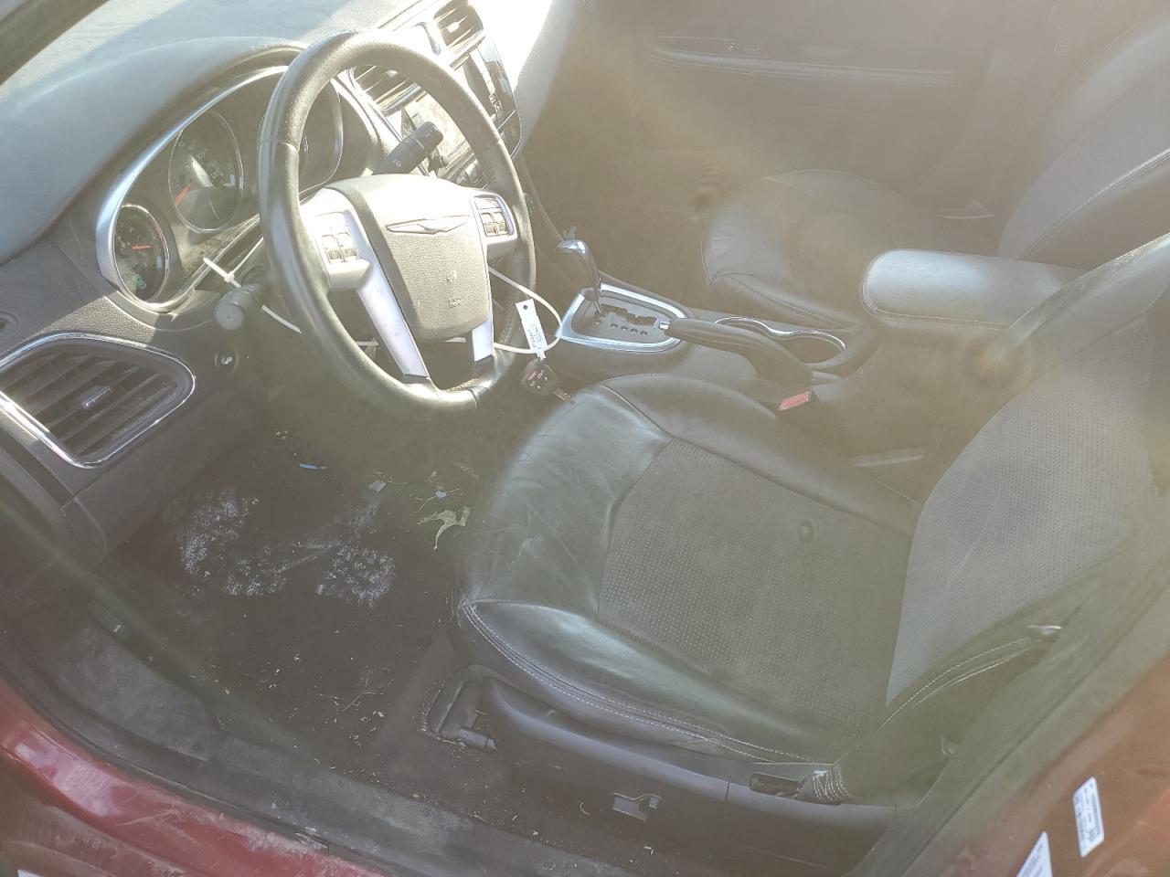 2013 Chrysler 200 Limited - Фото 7